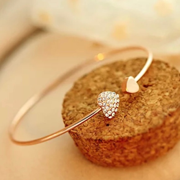 3/$30 Rhinestone Double Heart Bracelet - Picture 3 of 6